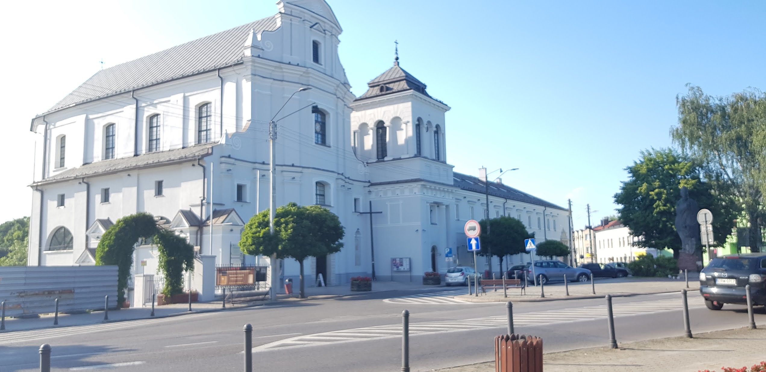 Wycieczka stowarzyszeniowa Rawa Mazowiecka, kościół Niepokalanego