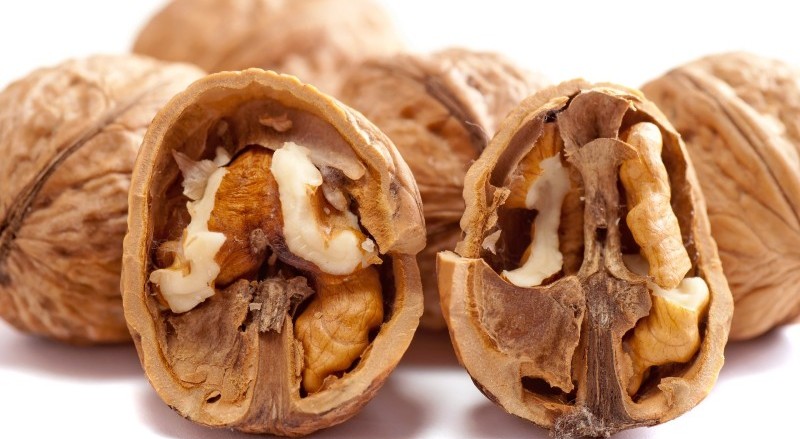 12 best foods to eat when trying to get pregnant in Bengali Walnut boost men fertility
