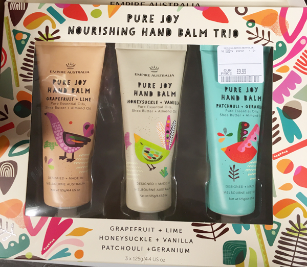 print & pattern CHRISTMAS 2019 tk maxx gift packaging