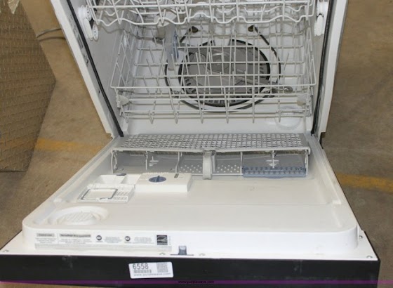 Whirlpool Dishwasher Quiet Partner III Blinking Clean Light
