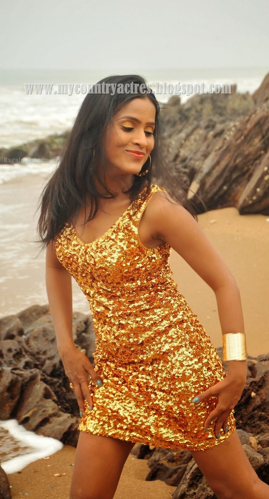 My Country Actress Telugu Hot Anchor Prashanthi Photos