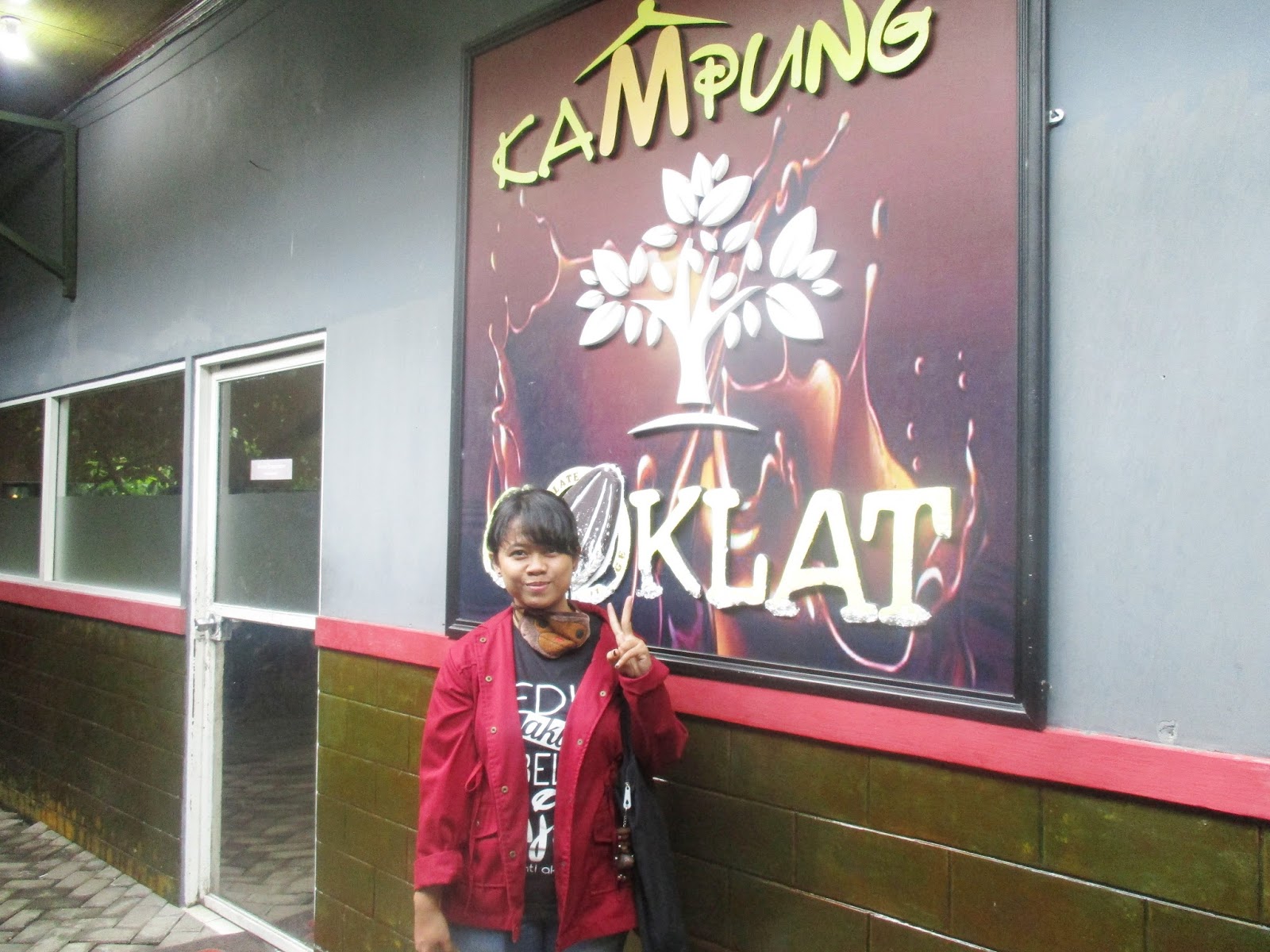 Bitter Sweet: Makan Coklat di Kampung Coklat Blitar