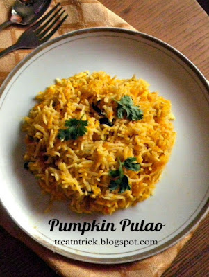 Pumpkin Pulao Recipe @ http://treatntrick.blogspot.com 