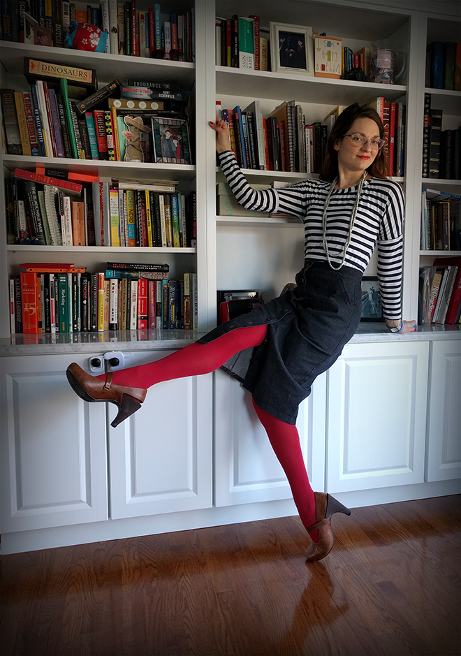The Sew Over It Molly top and Erin skirt can even be flirtatious! The Sew Over It Molly top and Erin skirt can even be flirtatious!