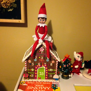LIFE is better in PINK: Mommy Mondays - Elf On The Shelf Update