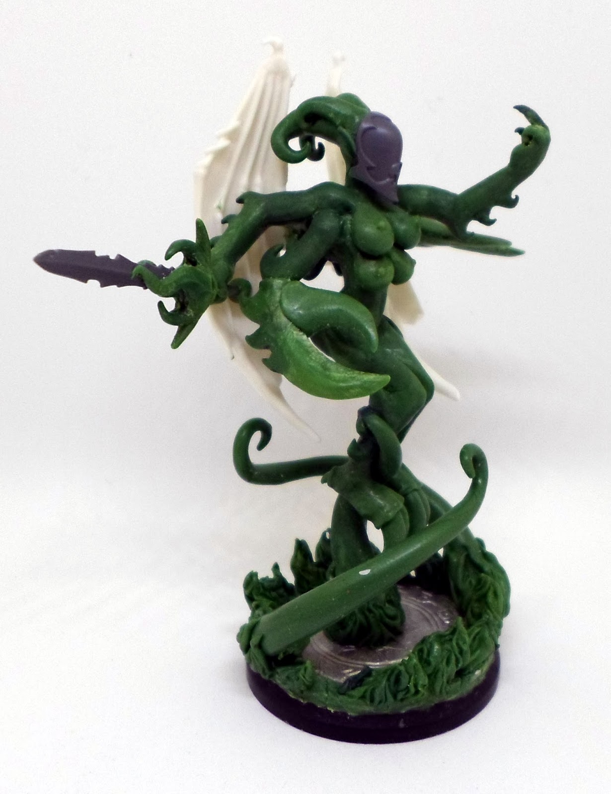 slaaneshsculpt5.jpg