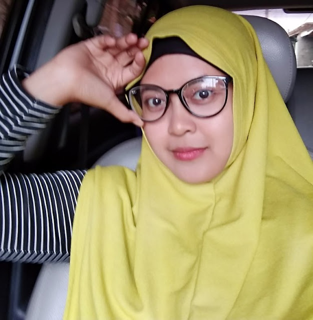 5 Tips Memilih Jilbab Instan Untuk Si Pipi Tembem | Dwi Puspita