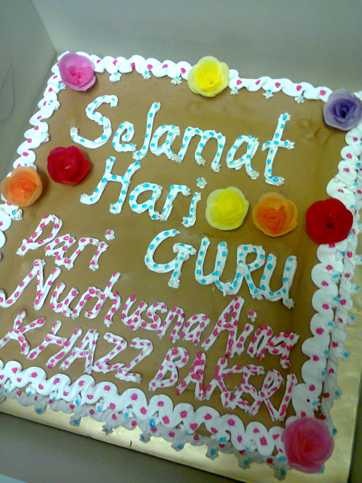 KHAZZ Cafe & Bakery: KEK SELAMAT HARI GURU - 16.05.2013