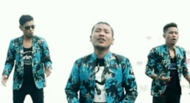 Lirik Lagu Holong Na Hulehon Dan Terjemahannya Nabasa Trio Sopo Toba