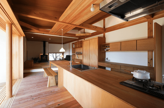 Inspirasi Ide Desain Dapur Minimalis Asia full kayu