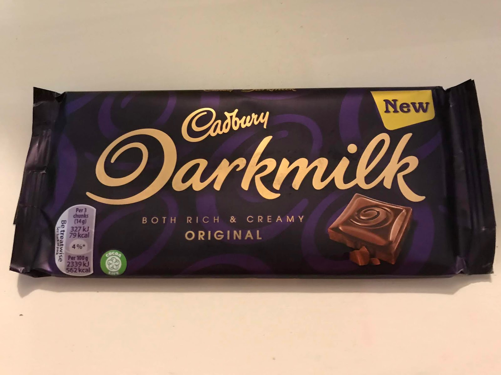 A Review A Day: Today's Review: Cadbury Darkmilk