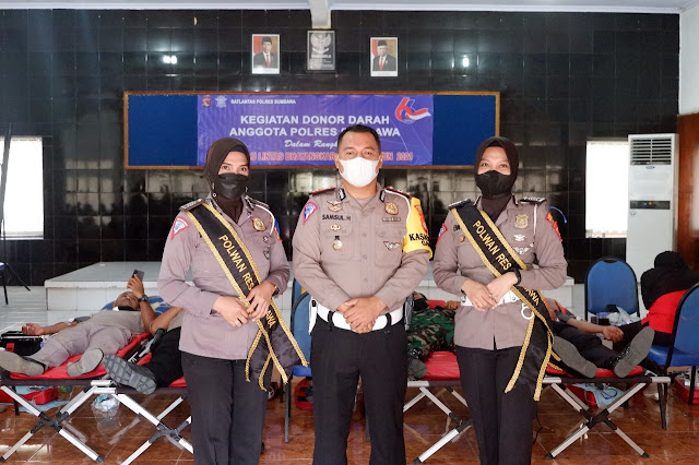 Jelang HUT Lantas ke-66, Ratusan Personel Polres Sumbawa Laksanakan Donor Darah.