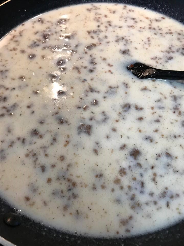 Life As The Coats BISCUIT AND GRAVY CASSEROLE BREAKFAST RECIPE