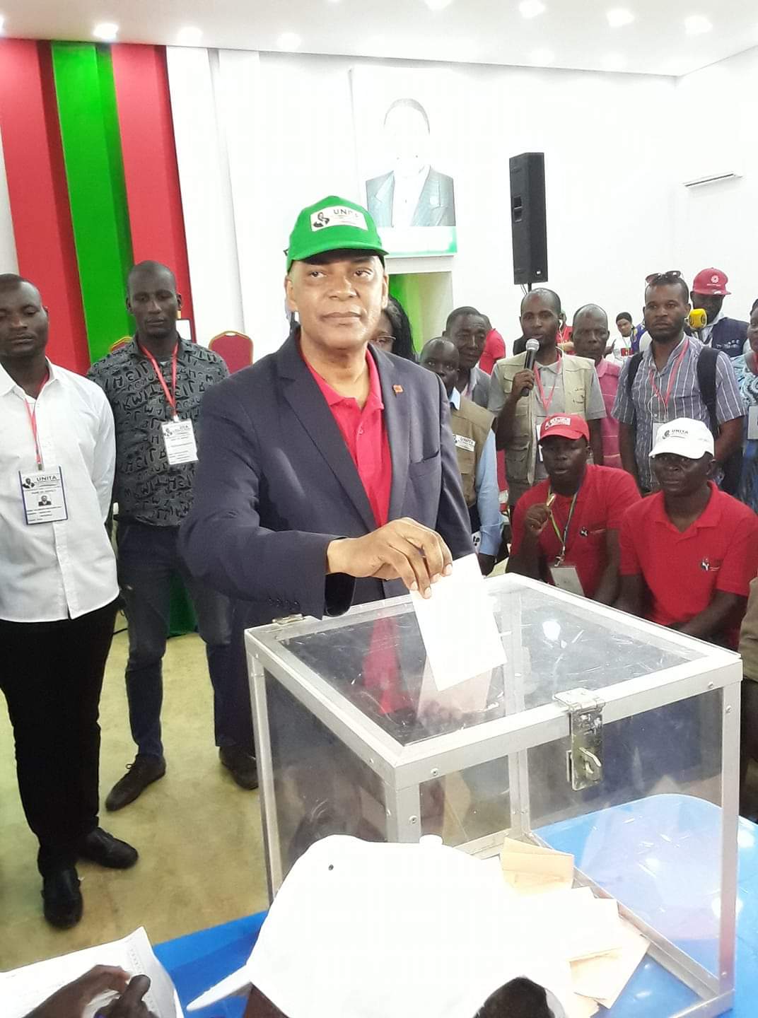 AnaNgolaInfos Adalberto Costa Júnior eleito presidente da UNITA