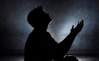 Berdoa agar diberi hati yang khusyu Berdoa agar diberi hati yang khusyu