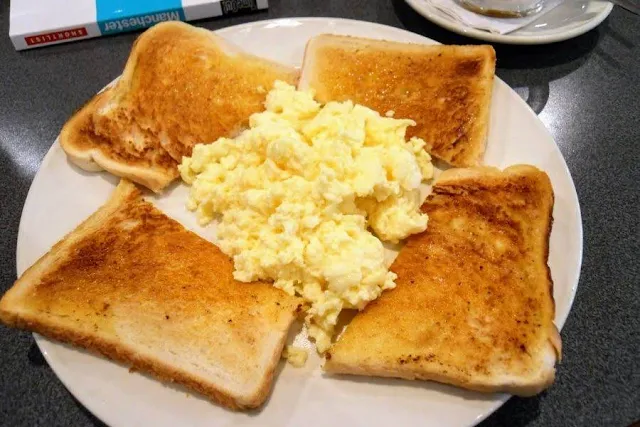 Things to do in Manchester UK - eggs on toast for breakfast