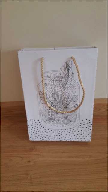Upcycled cereal box to elegant gift bag using decorated paper
