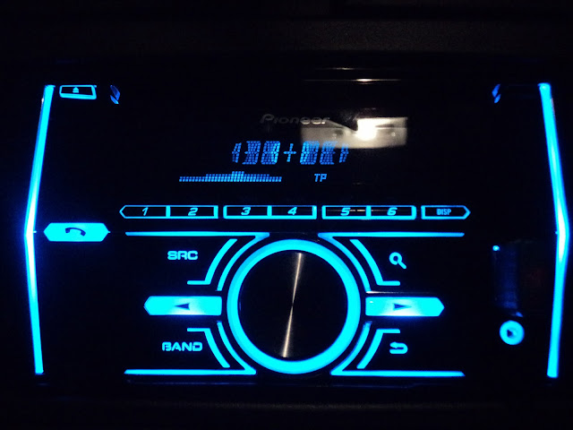 Race Now, Blog Later: Pioneer FHX700BT
