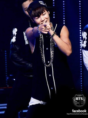 شاهد أول حفل لفرقة Bts 13-06-2013 + صور من الحفل بمناسبة الذكرى الثامنة لترسيمهم شاهد أول حفل لفرقة Bts 13-06-2013 + صور من الحفل بمناسبة الذكرى الثامنة لترسيمهم