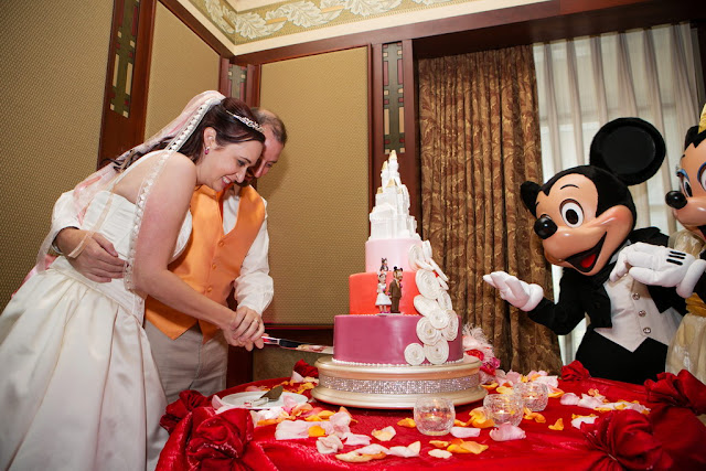 Disneyland Wedding - Cake Cutting {Root Photography}