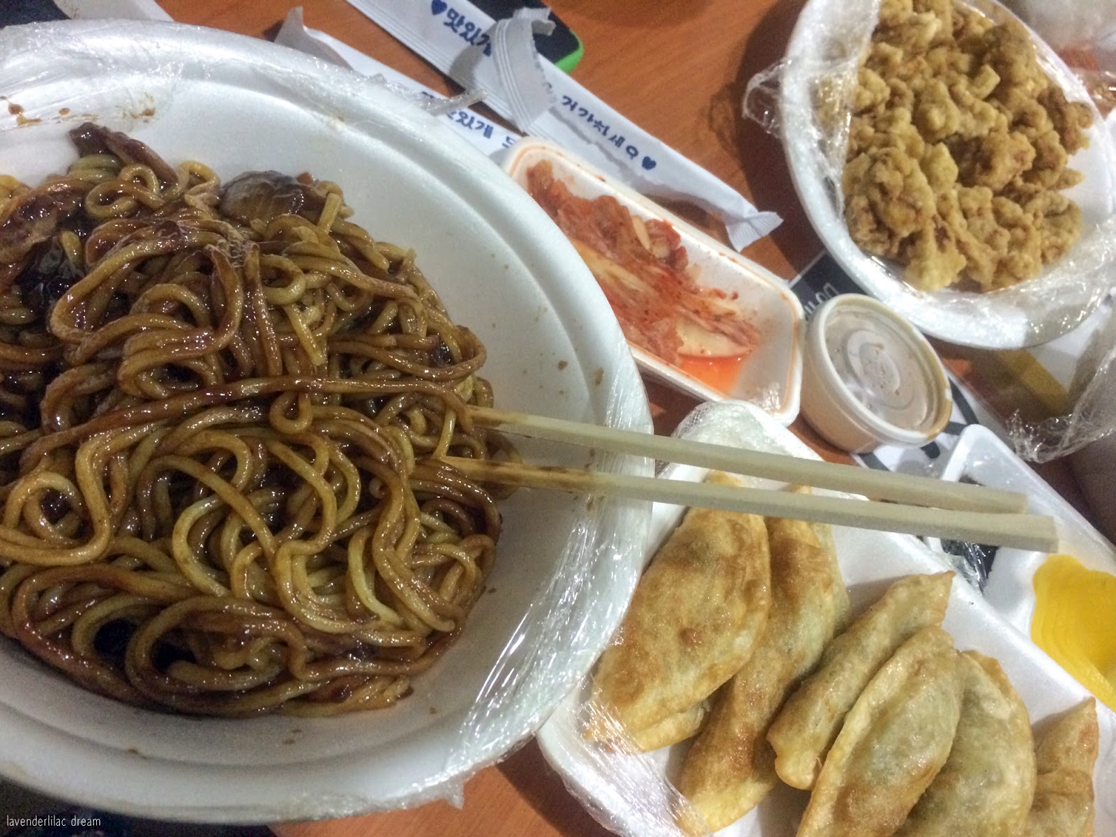 South Korea, Seoul, Sinchon, YISS 2014, Yonsei University, Chinese delivery night, Jajangmyeon Gunmandu Tangsuyuk