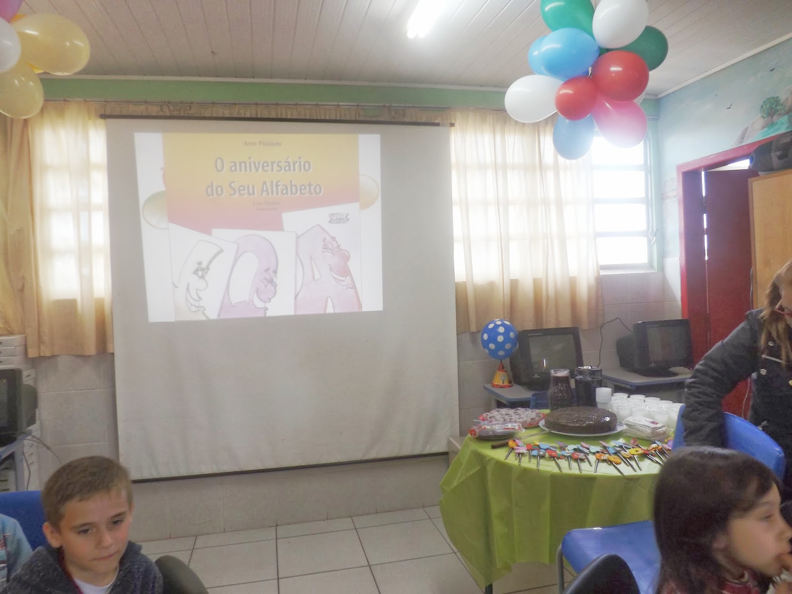 Lendo e escrevendo com o seu alfabeto ~ EEB ANTÔNIO GUGLIELMI SOBRINHO