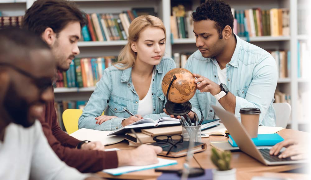 History Tutor Needed In South Africa APPLY NOW HOLARNS