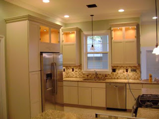 Offwhite Kitchen Cabinets