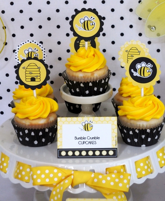 Honey Bee Birthday Party Desserts Table - via BirdsParty.com