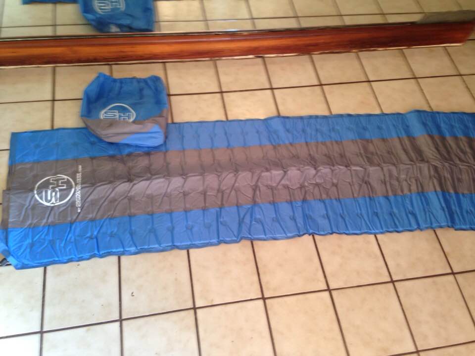FreeSenseNews MY REVIEW OF THE SELF INFLATING SLEEPING PAD BY SURVIVAL HAX