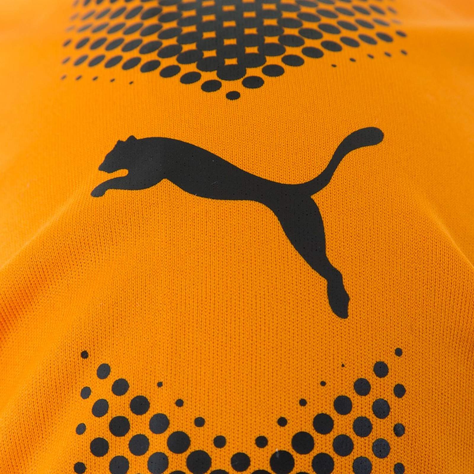 Wolves 17-18 Home & Away Kits Released - Footy Headlines