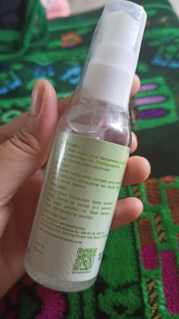 Review Deodorant Spray SR12. 