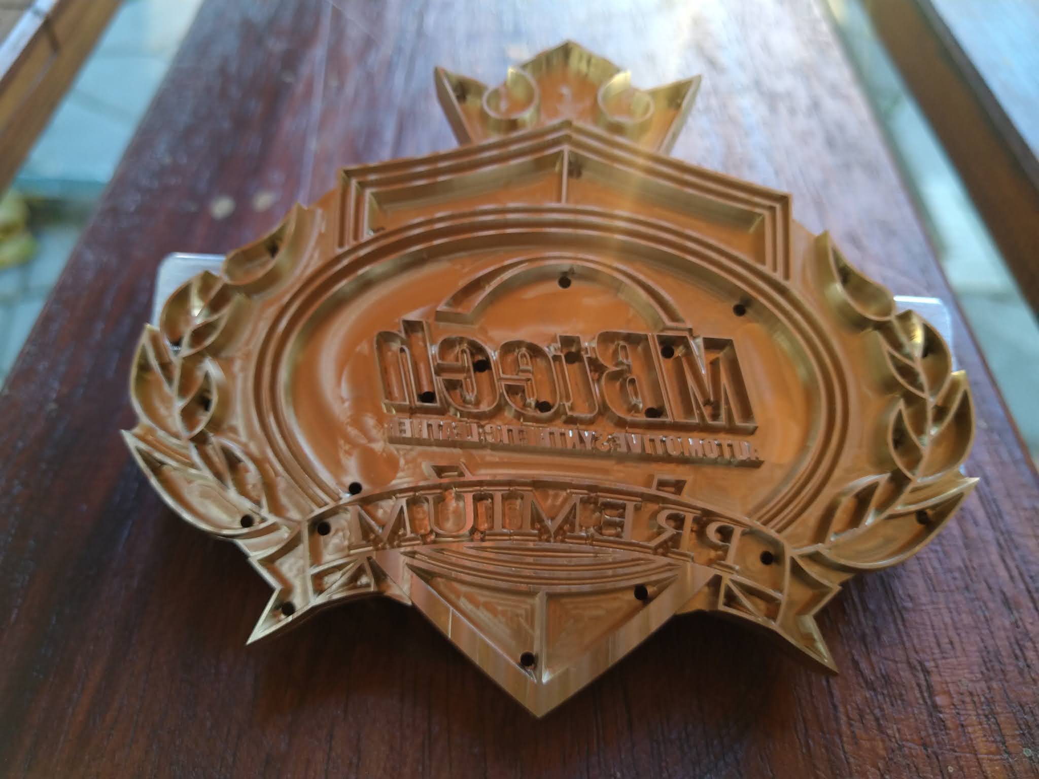 Jasa Pembuatan Plat Embos Bandung 082257391559(Tsel)