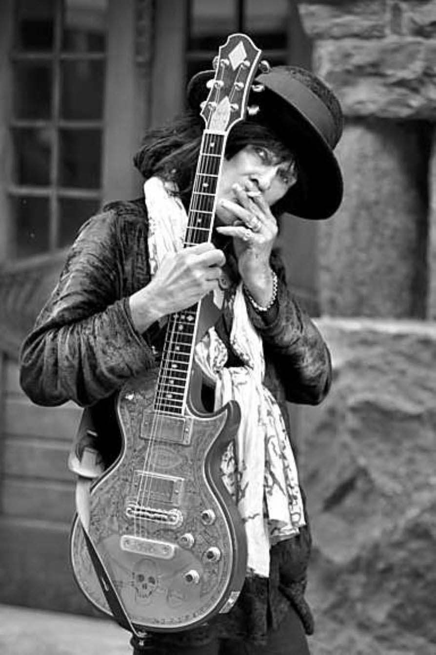 Zona Rock Dan Metal ANDY McCOY