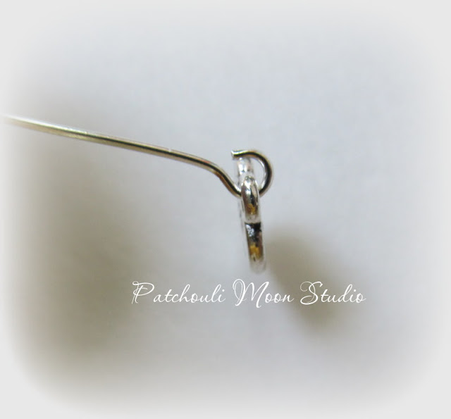Patchouli Moon Studio~ Tutorial for Making a Zipper Pull With Beads & a Charm