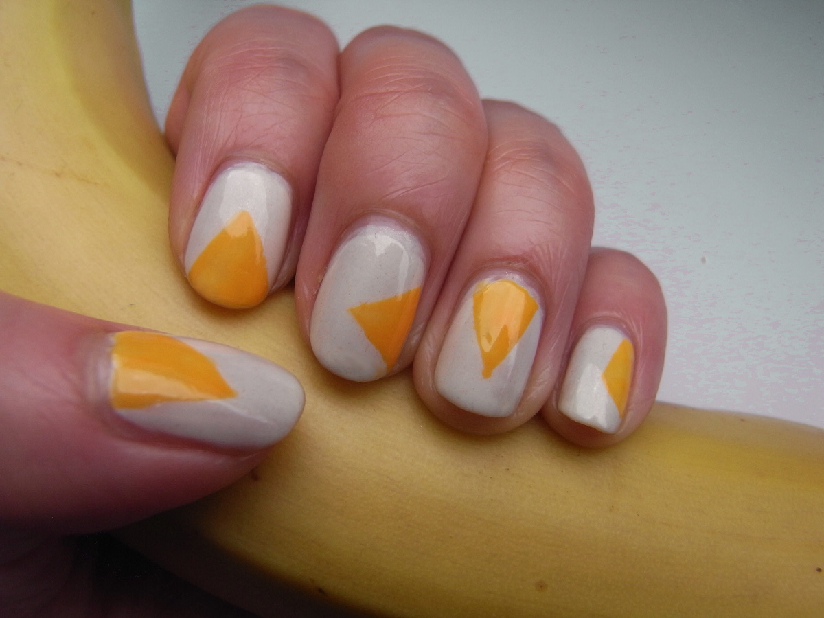 Naekubis Nagel Edition 003 Danger Bananas