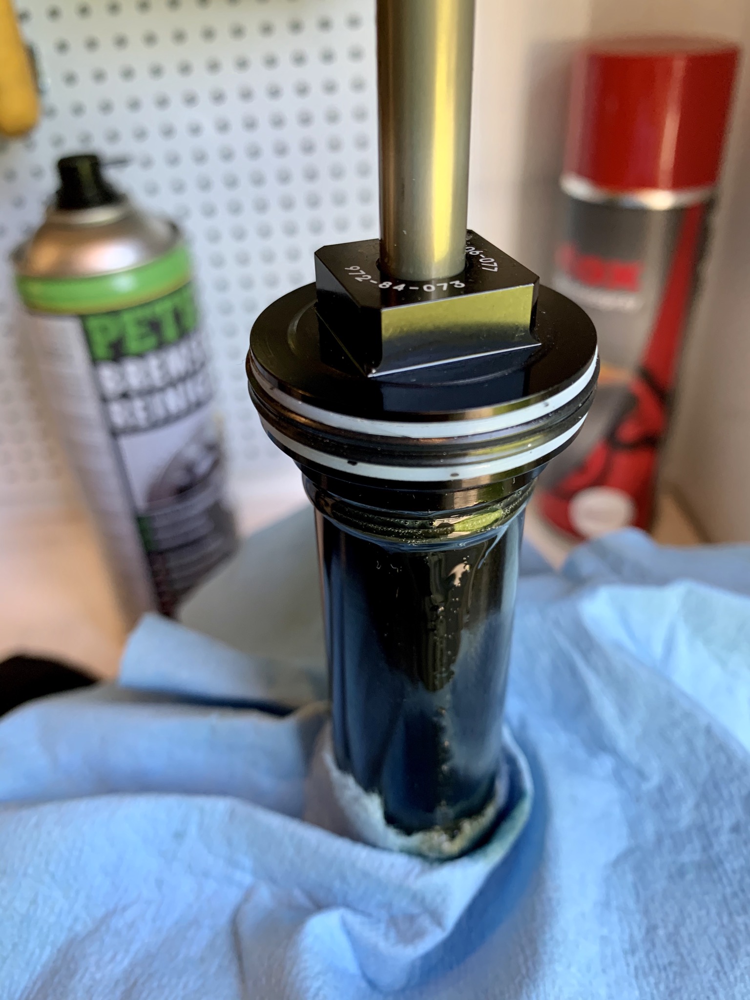 DIY Fox shock IFP fill