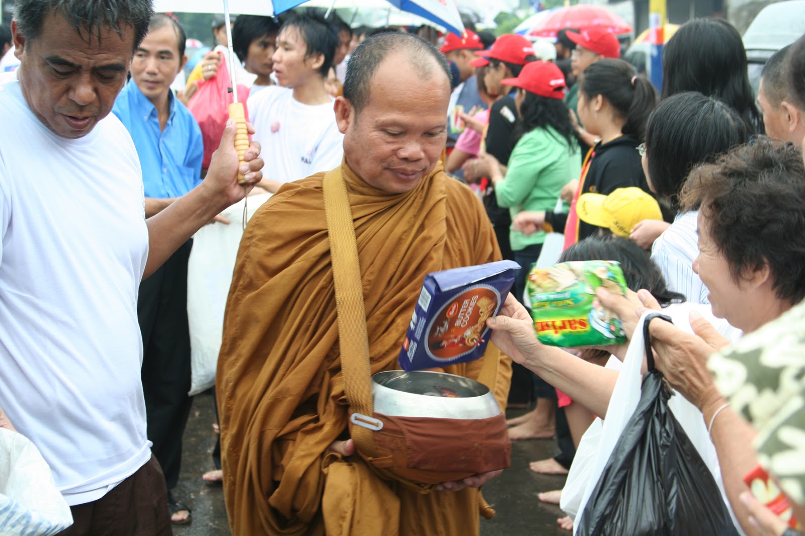 10 Perbuatan Baik Menurut Pandangan Buddhis Satu Dharma