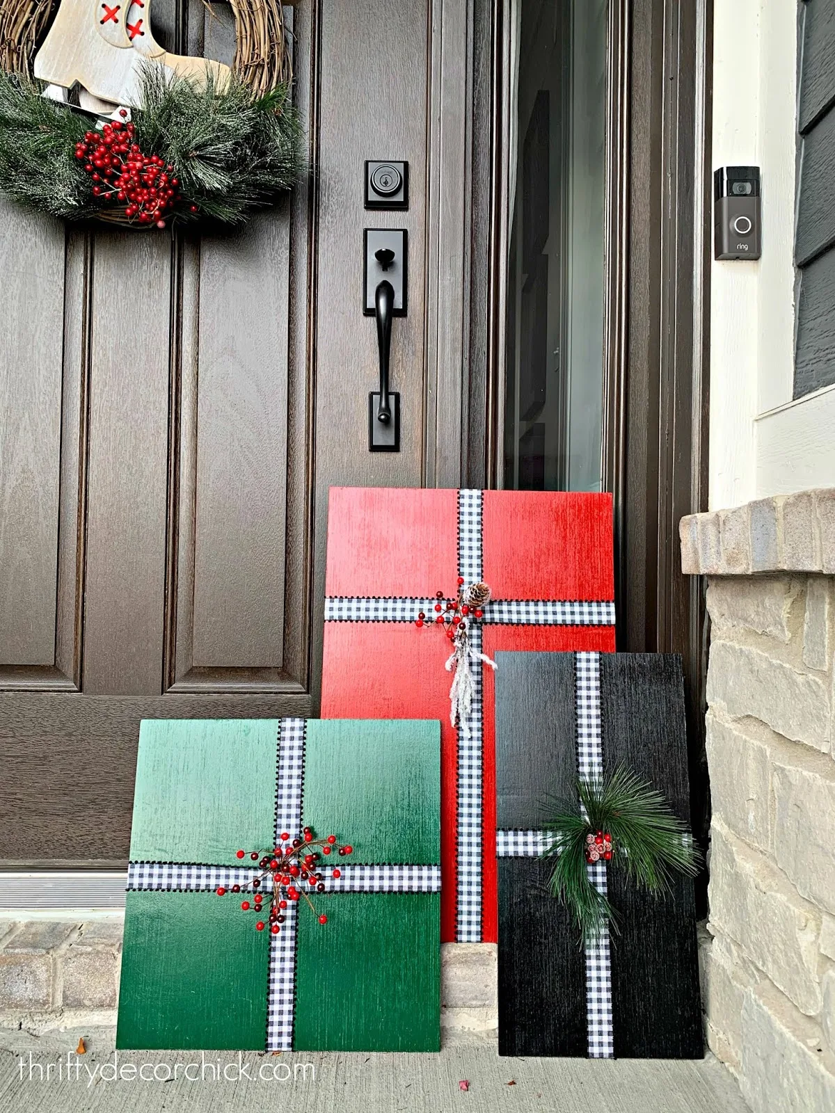 How to make large Christmas package art for the porch 