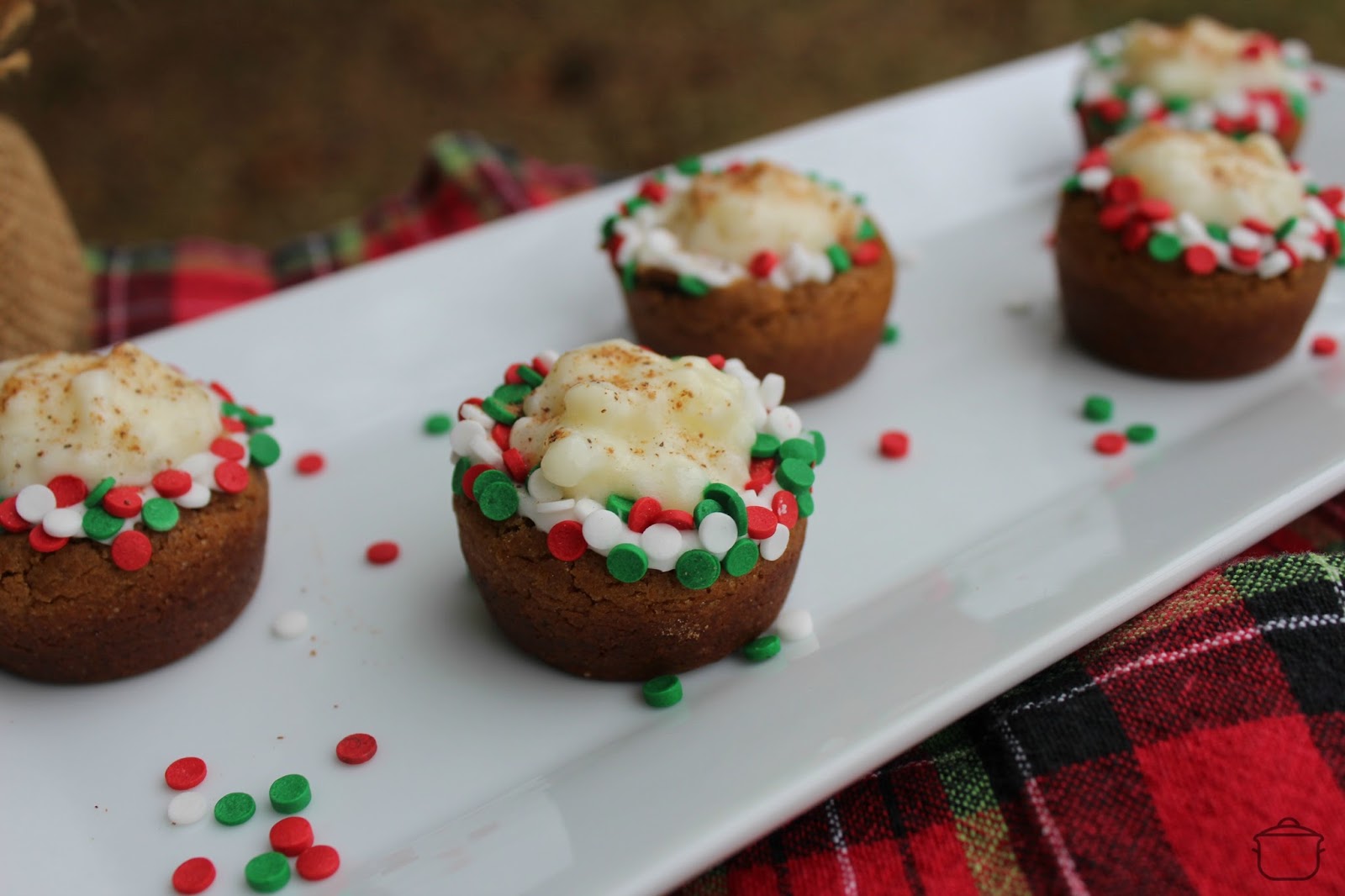 The Freshman Cook Gingerbread Cookie Cups w/ Tapioca Pudding / 