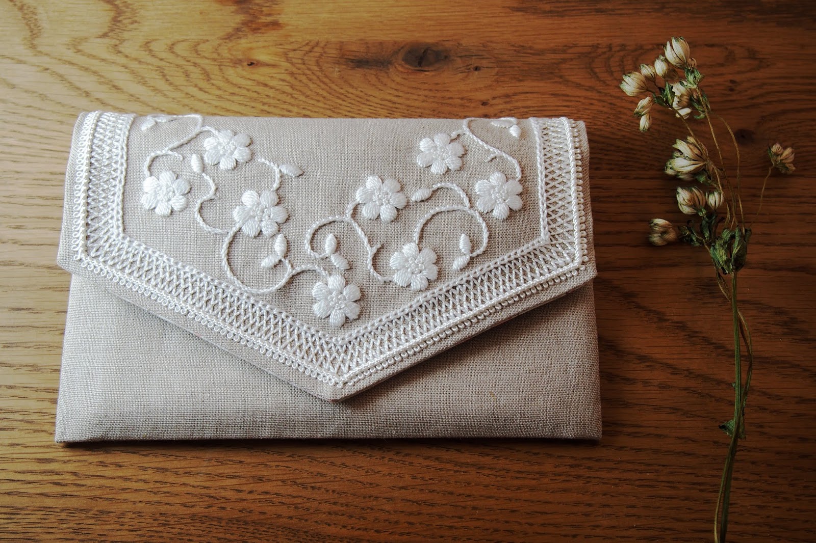 ヴィンテージフランス トラプント ブティ風キルト 向日葵＆花レリーフ