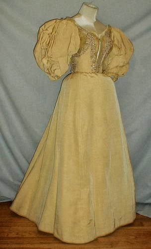 All The Pretty Dresses: Soft Yellow 1890's Ball Gown
