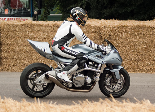 Motorcycle zone: Icon Sheene 2011