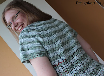 Lady ascot Kofta virkad av DesignKatrina.se Lady Ascot Cardigan made by DesignKatrina.se