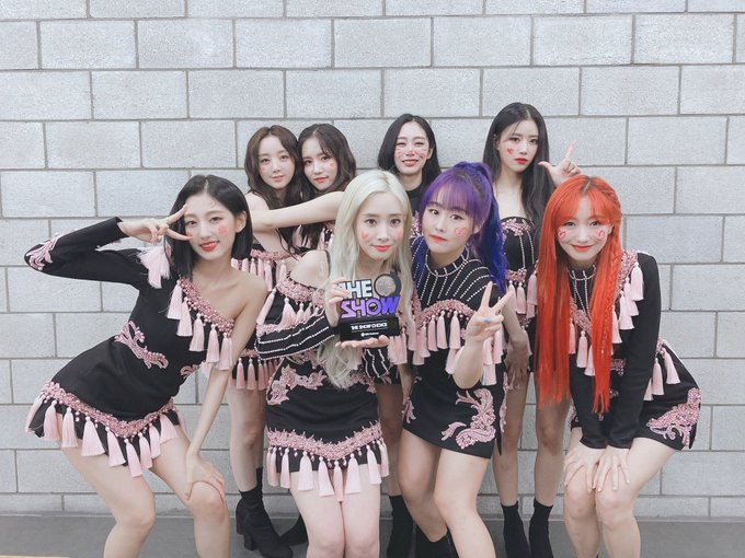 어제 1위하고 상반된 반응을 보인 러블리즈 멤버들 | 인스티즈