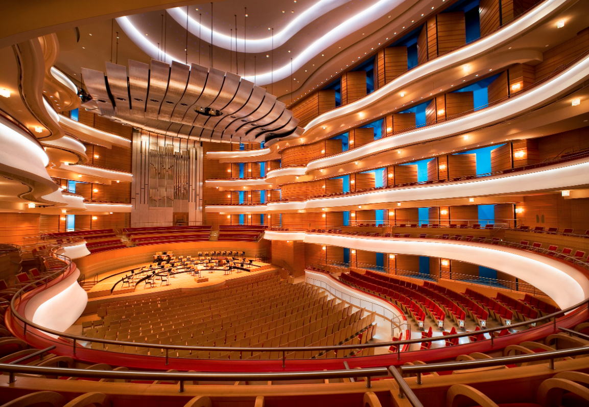 LA Opus "Episode de la Vie d’un Artiste"—In a Tuned Concert Hall