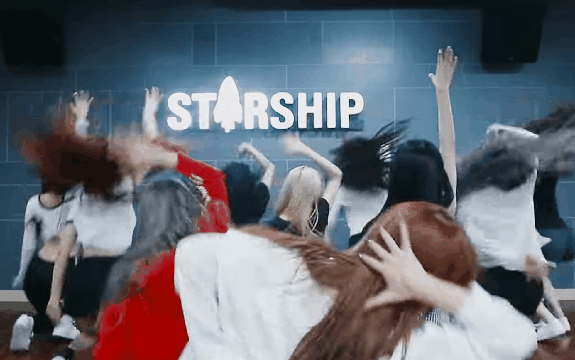 퍼포먼스의 제왕 우주소녀