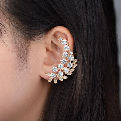 Zeeshan News: Most Popular Earrings for Girls