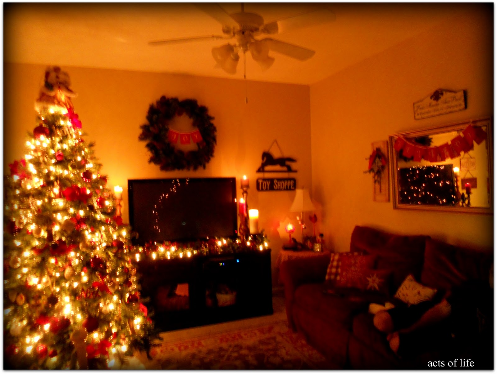 Acts of Life: Christmas at night in the Living room