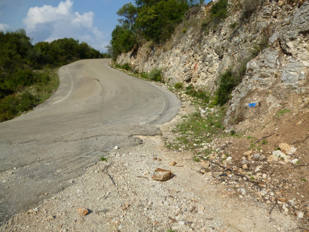 Ionian Greece Real Estate STUNNING SEASIDE PROPERTY FOR SALE IN